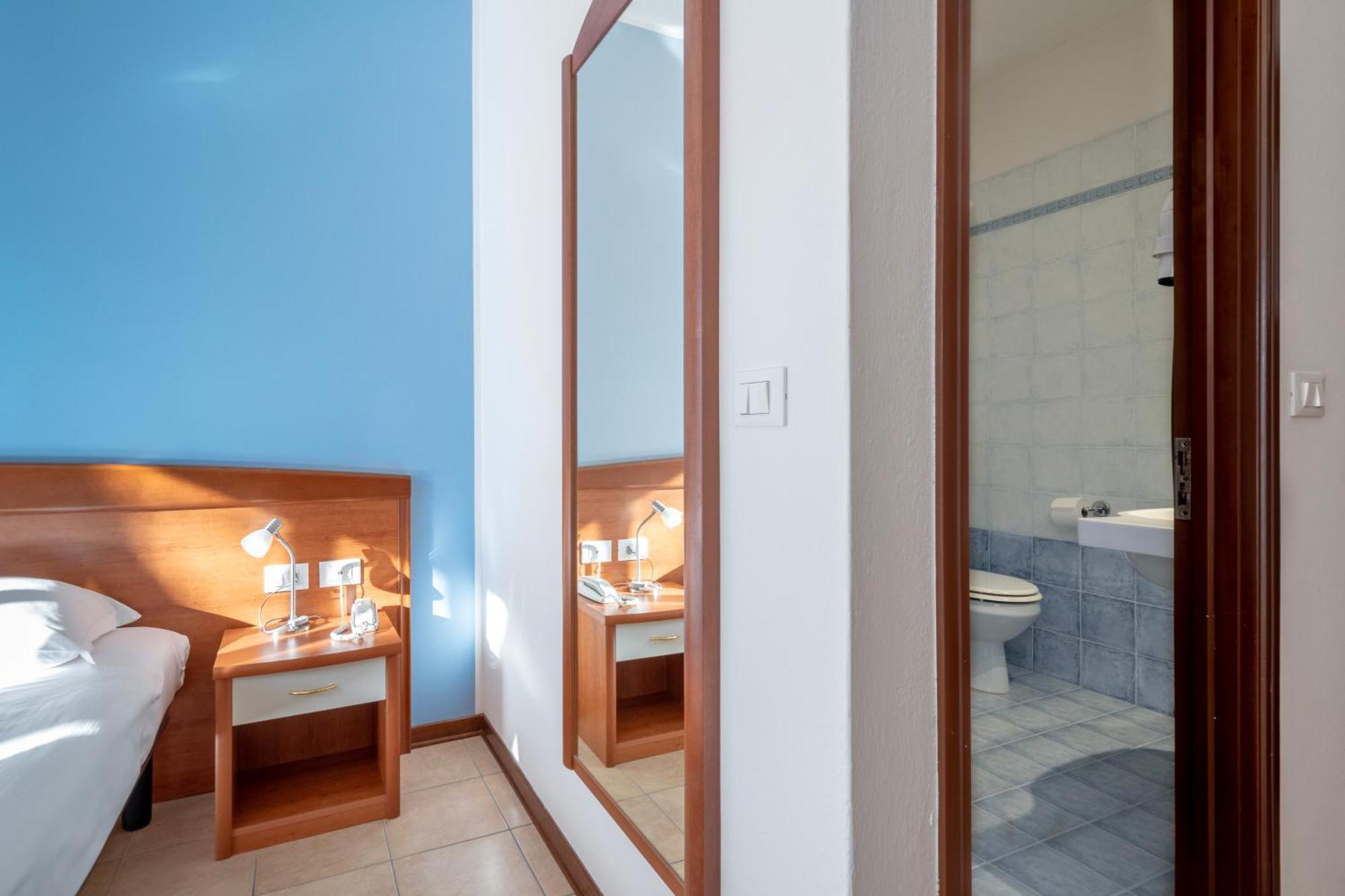 ליגננו סביאדורו Hotel Caracas מראה חיצוני תמונה
